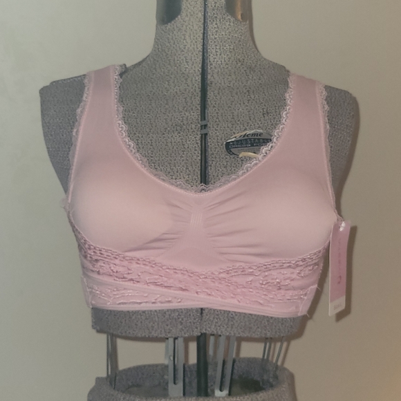 Sports Bra - Picture 2 of 5